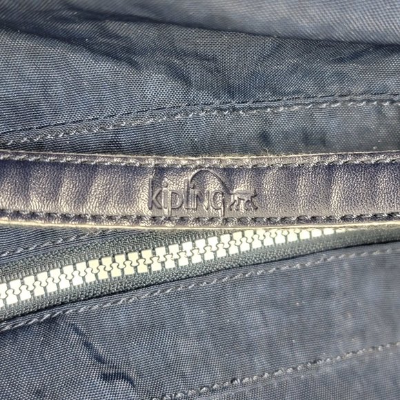 Kipling Itska Blue Weekend Travel Duffel Bag - Picture 9 of 10